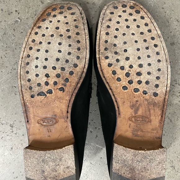 Tods Mens Suede Loafers - Picture 8 of 11